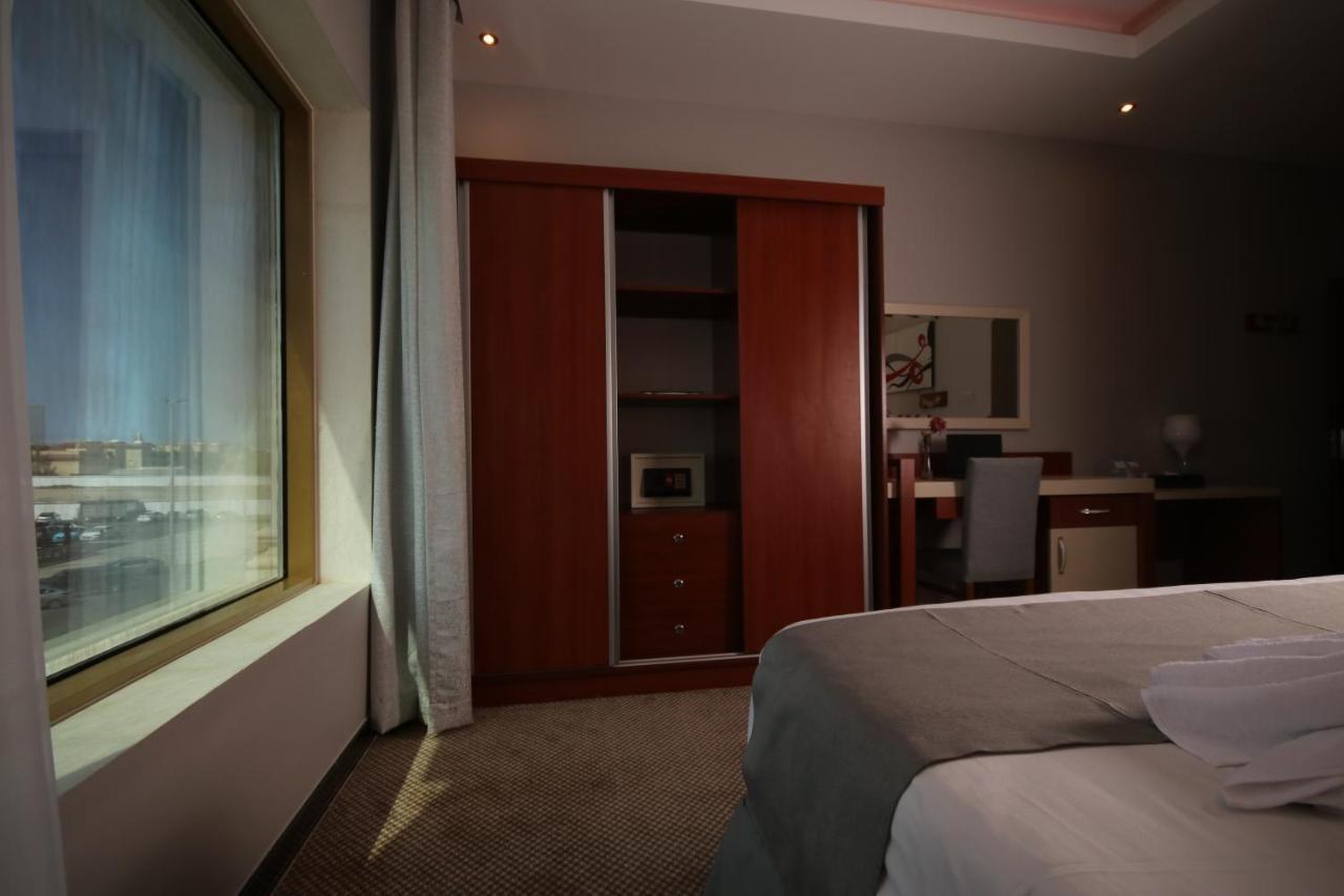 Tobal Al Zahra Hotel Apartments Djedda Buitenkant foto